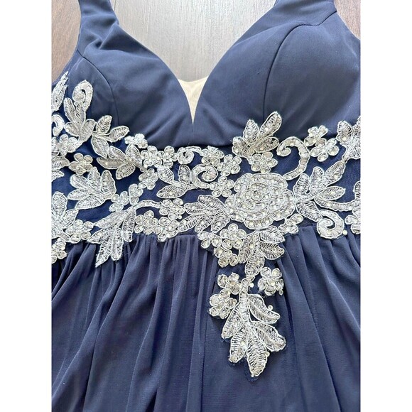 Betsy & Adam Women's Embroidered-Waist Sheath Party Maxi Dress Gown SilverNavy 2 - Picture 7 of 9